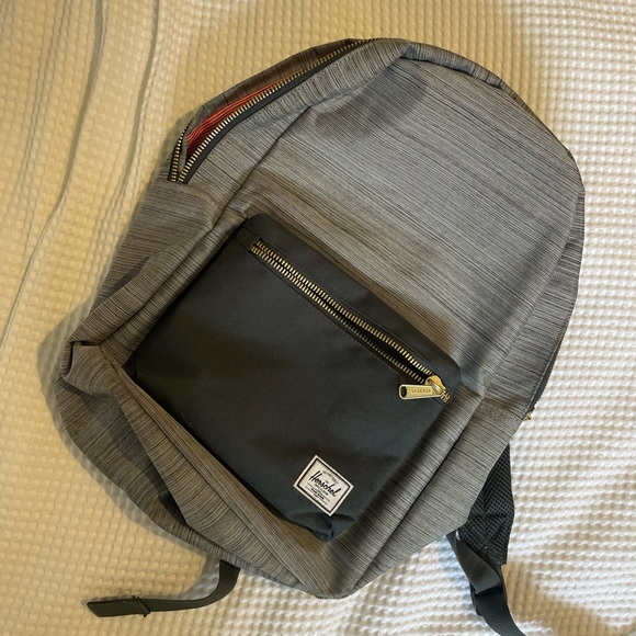 Hershel grey and gold book bag - Picture 3 of 7